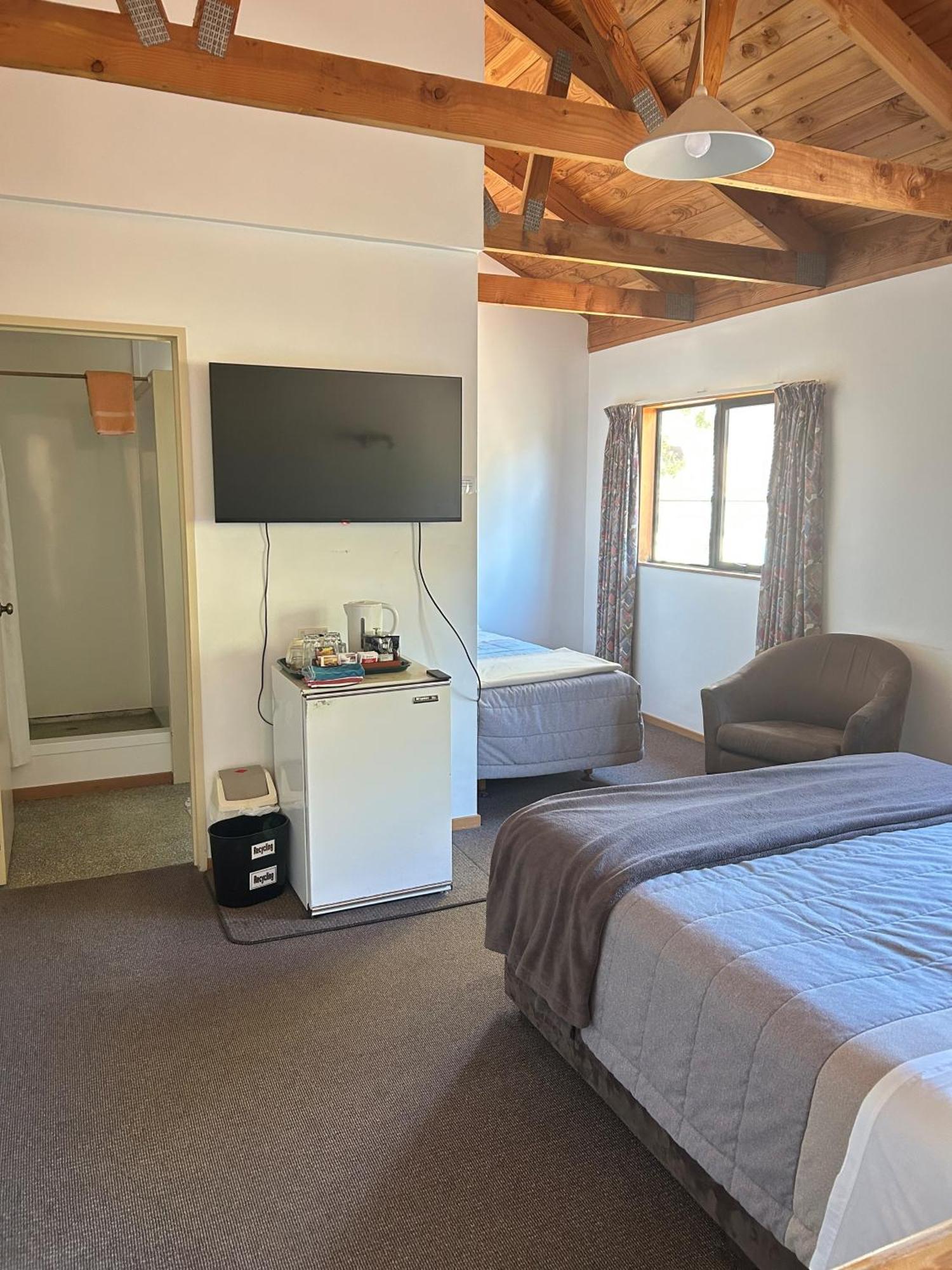 The Hobbit Motorlodge Ohakune Buitenkant foto